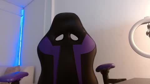 Snapshot of lisabenson1 chatting on 12-07-24, 07:21 lisabenson1 online show from 12-07-24, 07:21