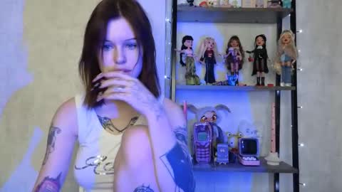 Lisa online show from 02-10-25, 05:58