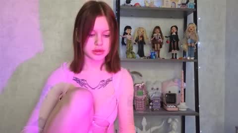Lisa online show from 02-28-25, 05:26