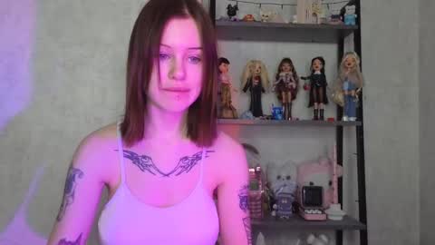 Lisa online show from 03-03-25, 04:58