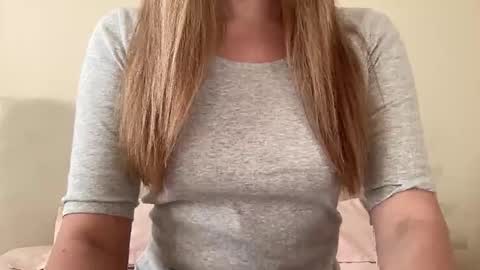 Lisa online show from 02-10-26, 08:29