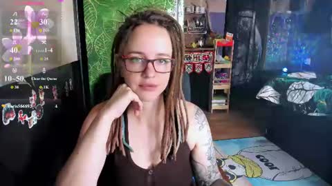 Snapshot of lisafoxy_y chatting on 07-11-26, 06:38 Lisa online show from 07-11-26, 06:38