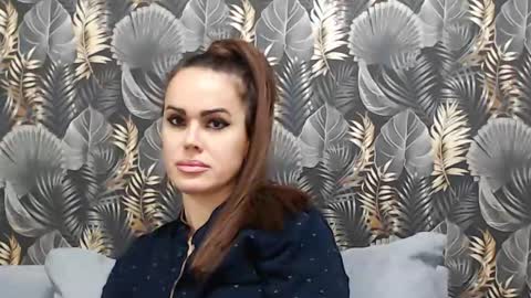 Lisa Grand online show from 01-18-25, 03:49