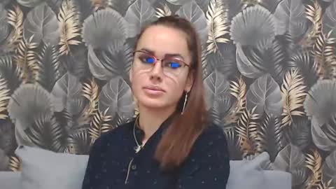 Lisa Grand online show from 01-21-25, 05:30