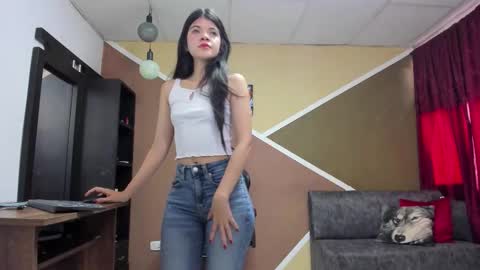 Snapshot of lisagray_1 chatting on 11-22-25, 07:24 Lisa Gray Independent Model online show from 11-22-25, 07:24