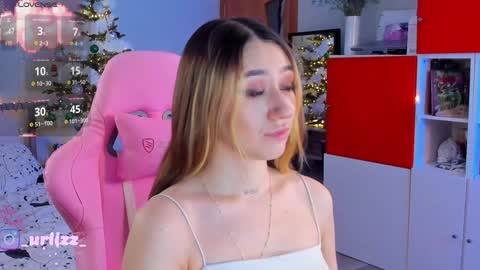 Snapshot of lisamayson chatting on 12-27-24, 09:22 LISA online show from 12-27-24, 09:22