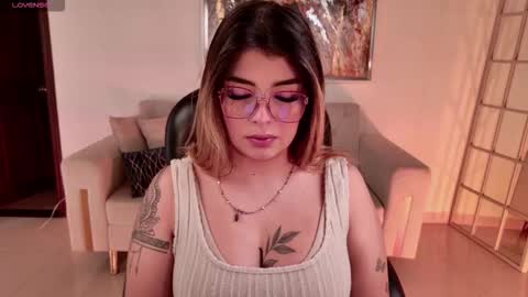 LISA MONROE online show from 10-19-25, 12:28