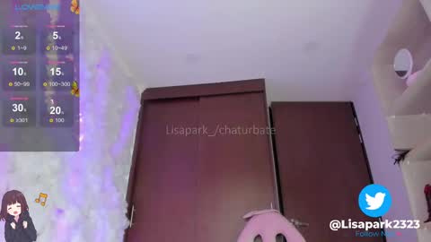 Snapshot of lisapark_ chatting on 02-14-25, 11:31 online show from 02-14-25, 11:31