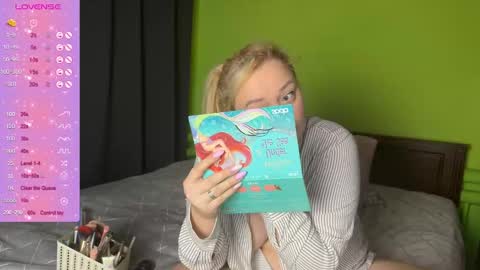 Snapshot of lisawilliamsss chatting on 01-13-26, 01:05 Lisa online show from 01-13-26, 01:05