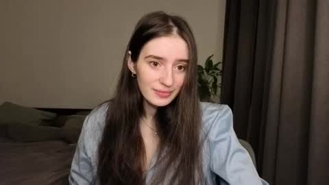 Lisa online show from 11-16-25, 09:09