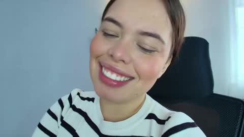 Lisbet online show from 02-15-25, 02:22