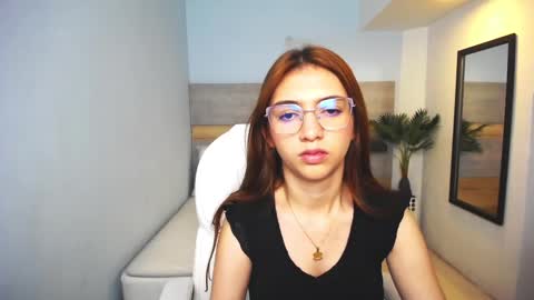 Liseth Fox online show from 02-03-25, 07:10