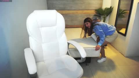 Liseth Fox online show from 02-08-25, 12:17