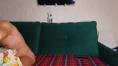 Kris Maks online show from 01-12-25, 02:56