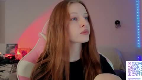 Snapshot of lisiasweet chatting on 04-08-26, 02:28 Lika online show from 04-08-26, 02:28