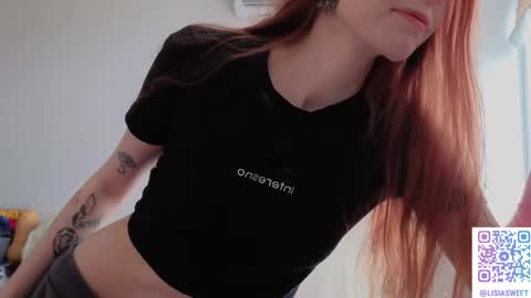 Snapshot of lisiasweet chatting on 04-25-26, 07:33 Lika online show from 04-25-26, 07:33