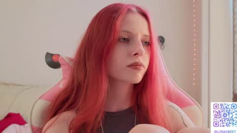 Snapshot of lisiasweet chatting on 07-03-26, 01:50 Lika online show from 07-03-26, 01:50