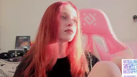 Snapshot of lisiasweet chatting on 07-09-26, 01:37 Lika online show from 07-09-26, 01:37