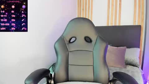  lisie tigth  online show from 11-09-25, 04:00