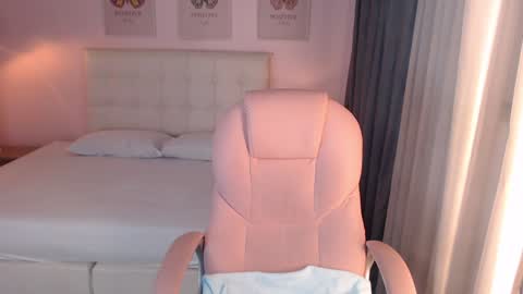 Andrea online show from 12-18-24, 05:10