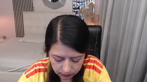 Andrea online show from 06-18-26, 04:13