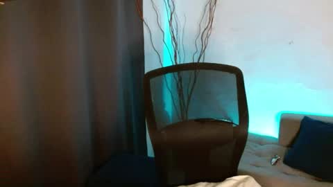 Snapshot of liss_petty chatting on 06-08-26, 05:52 Liss online show from 06-08-26, 05:52