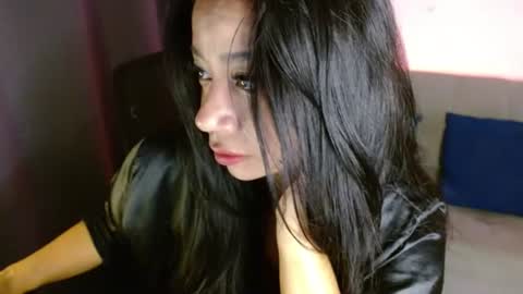 Snapshot of liss_petty chatting on 07-26-26, 01:18 Liss online show from 07-26-26, 01:18