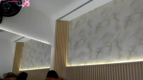 Snapshot of liss_reyes chatting on 06-07-26, 01:26 Liss online show from 06-07-26, 01:26