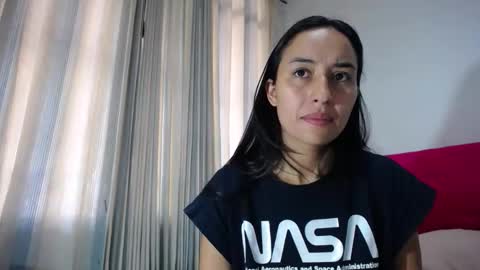 Lisa online show from 12-22-25, 12:57