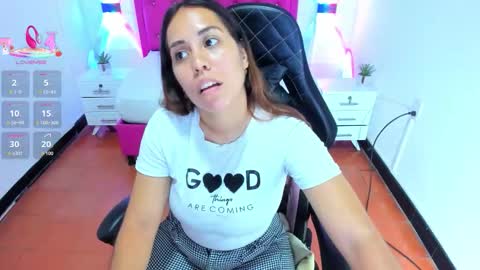 L I S S A  online show from 10-19-25, 01:06