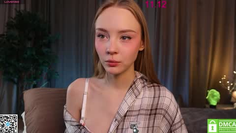 your Liza again. Next stream Dec. 1  at 2 or 3  GMT online show from 12-11-24, 02:19