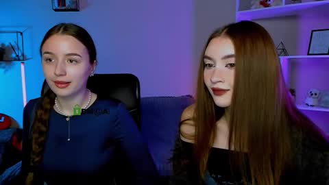 lissa_night online show from 10-18-25, 08:37