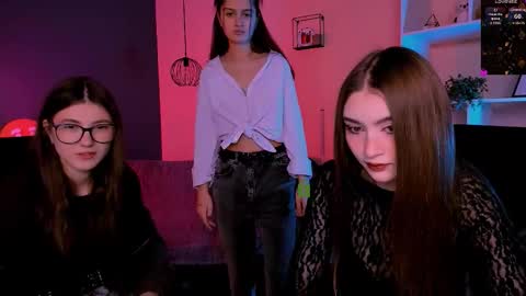 lissa_night online show from 12-22-25, 08:22