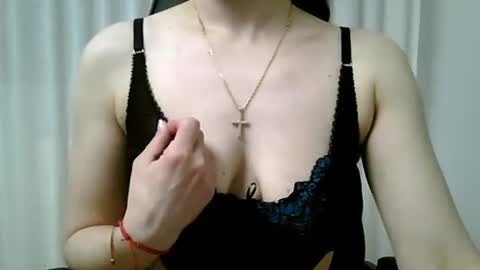 Snapshot of lissa_olsson chatting on 03-12-26, 09:21 Lissa online show from 03-12-26, 09:21