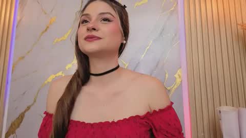 LISSA DUPONT online show from 11-18-25, 08:02