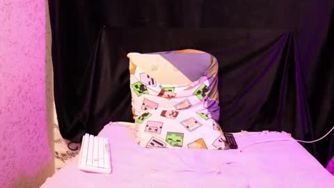 Snapshot of lissaho chatting on 01-21-25, 05:41 Lissa Ross online show from 01-21-25, 05:41