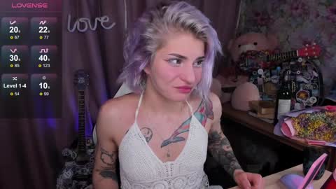 Lissa online show from 12-15-24, 08:47