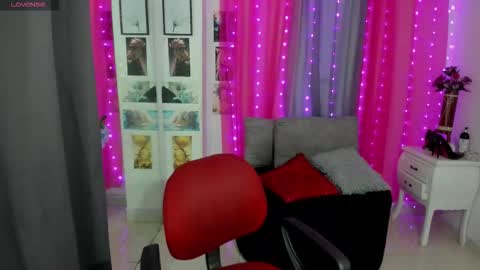 lissa online show from 09-10-25, 09:48