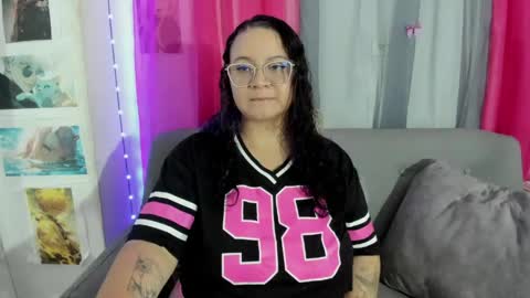 Snapshot of lissavillalobos chatting on 05-14-26, 10:05 lissa online show from 05-14-26, 10:05