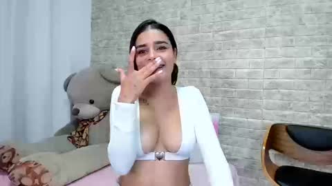 Snapshot of lissbrown chatting on 03-12-26, 12:55 Liss Brown online show from 03-12-26, 12:55