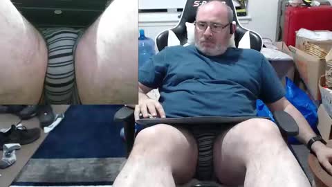 Snapshot of litemike7 chatting on 09-18-25, 01:40 litemike7 online show from 09-18-25, 01:40