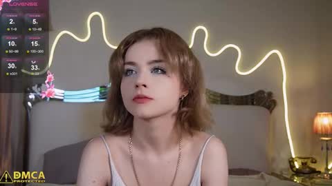 Snapshot of litt1e_emilyy chatting on 10-19-25, 08:53 litt1e_emilyy online show from 10-19-25, 08:53