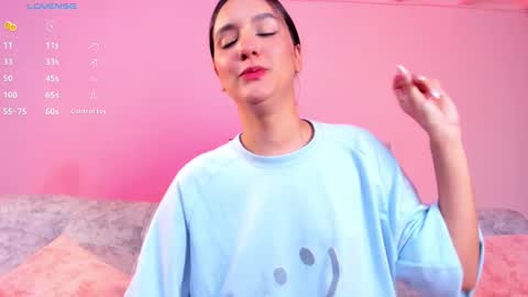 little___sophie online show from 01-07-25, 02:20