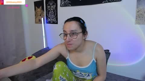 little__ammy online show from 05-08-26, 08:52