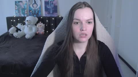 Snapshot of little__flowers chatting on 03-01-26, 09:11 little__flowers online show from 03-01-26, 09:11