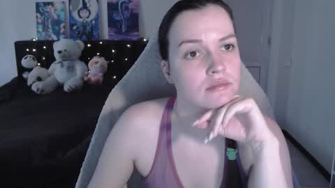 Snapshot of little__flowers chatting on 03-02-26, 09:16 little__flowers online show from 03-02-26, 09:16