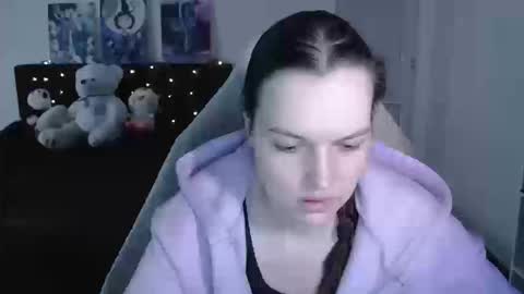 Snapshot of little__flowers chatting on 03-14-26, 11:04 little__flowers online show from 03-14-26, 11:04