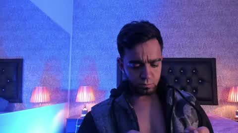 Alan  online show from 02-21-25, 06:18