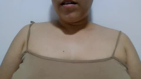 Snapshot of little_anef chatting on 06-23-26, 06:00 little_anef online show from 06-23-26, 06:00