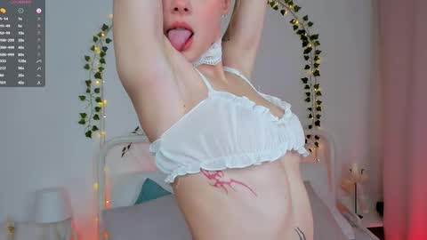 Snapshot of little_anitta chatting on 02-16-25, 03:26 Anita B-day stream on 7TH DEC online show from 02-16-25, 03:26